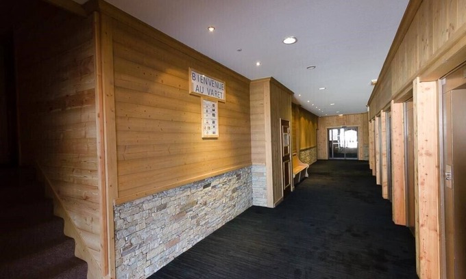Arc-2000 Apartment | Arc 2000 Haut de gamme 5*, ski in ski out, renovated 2019, View Mont Blanc WIFI