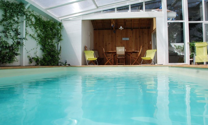 Arcachon Villa | Arcachon - Elegant Large Home (2000sq/ft) with pool, 5mn by foot to the beach