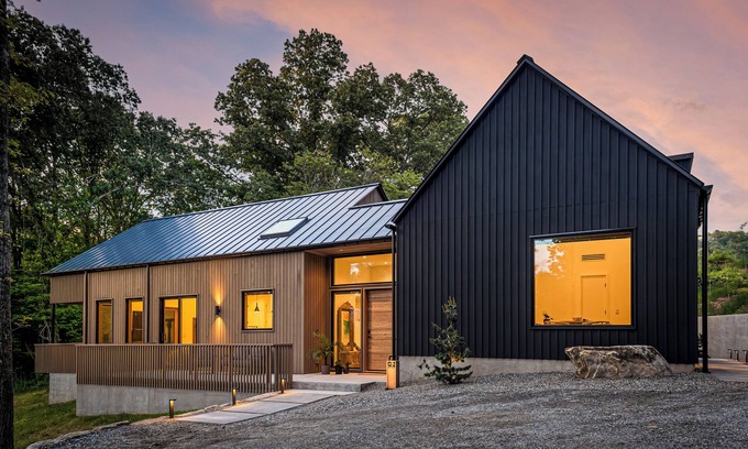 Weaverville House | Architect-Designed 3BR Forest Retreat Near Asheville