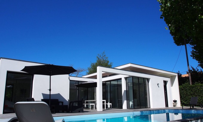 Meschers-sur-Gironde Villa | ARCHITECT-DESIGNED VILLA WITH POOL - WOODED GROUNDS - CLOSE TO BEACHES AND ROYAN
