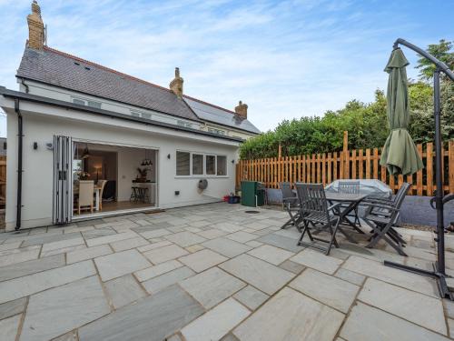 Haverfordwest House | Ardwyn
