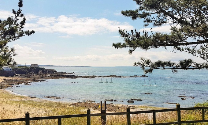 Bannalec House | Are you dreaming of a cozy family vacation in Brittany?
