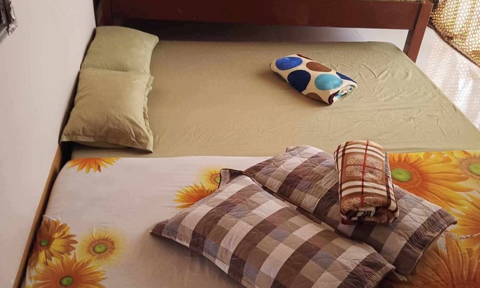 San Juan Bed & Breakfast | Aremen Transient, the no hassle and no fuss BR with shared bathroom
