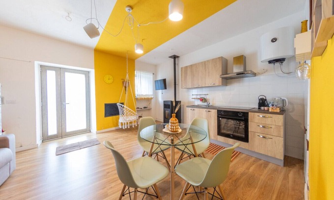 Bisaccia Apartment | Argo Guest House