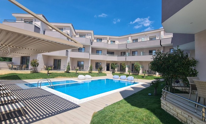 Nikita Apartment | Aria Garden Suites