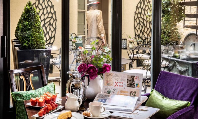 8th Arrondissement Hotel | Arioso
