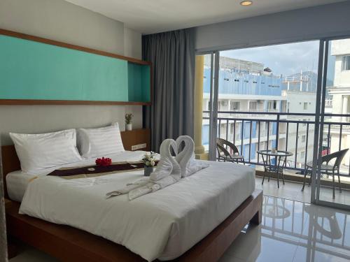 Patong Hotel | Arisa Hotel Patong Beach