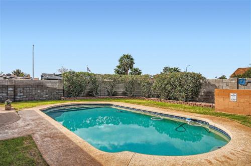 Chandler House | Arizona Daydream with Private Pool plus EV Charger