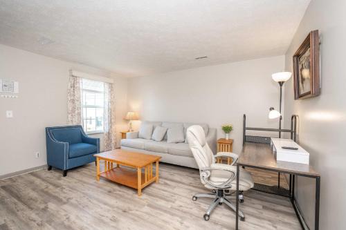 Williamstown House | Arkstone Retreat 2 - Chic 2 Bedroom