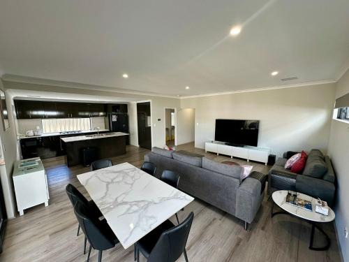 Busselton House | Arlia - Busselton