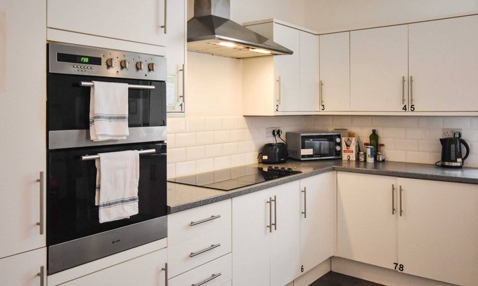 Clifton House | Arlington Villas Townhouse by Clifton Short Lets