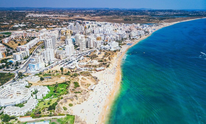 Armacao de Pera Apartment | Armação DE Pêra Ocean Terrace by Homing