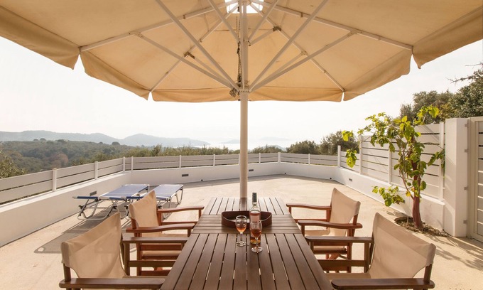 Skiathos House | Armamento Villa
