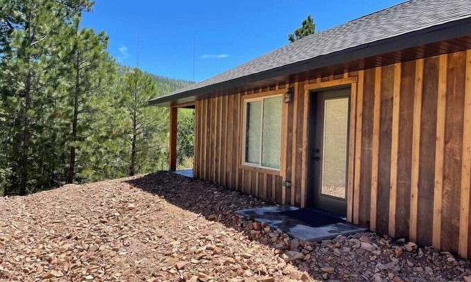 Lead House | Arn Barn Cabin