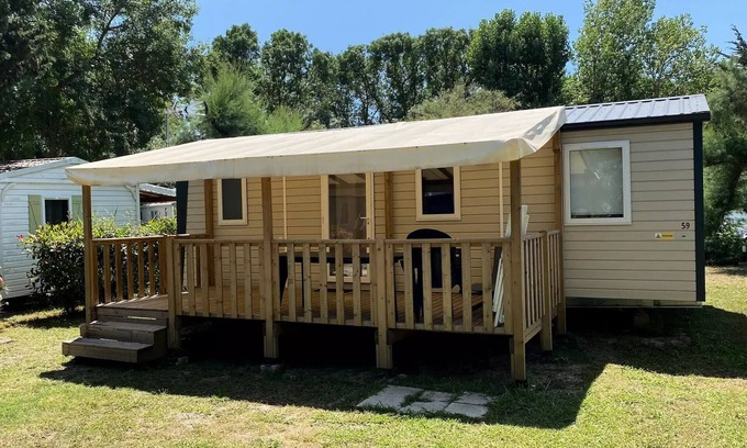 Villeneuve-les-Maguelone House | Arnel Campsite * - Mobil-home Nest Sun - 33m2 - 3 bedrooms - 6 people