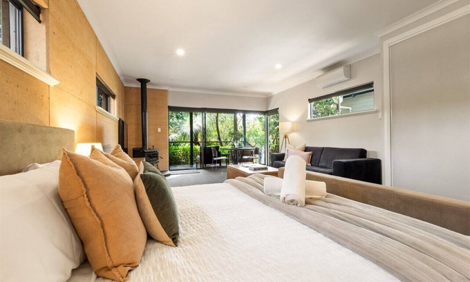 Margaret River Condo | Aroha Studio | Elegant & Tranquil | Self Contained