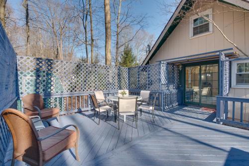 Pocono Lake House | Arrowhead Lake Access Cabin with Resort Amenities