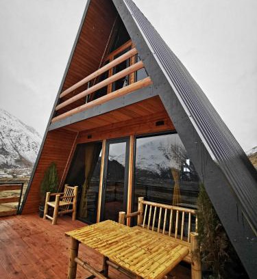 Kazbegi Ski Chalet | Arsha View