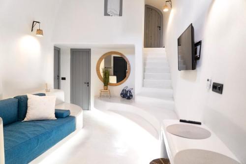 Pyrgos Apartment | Art and Sky