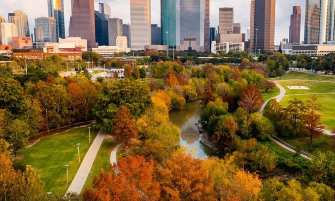 Galena Park House | Art Deco themed - Centrally located, Newly Built Home - 3BR - Houston, TX