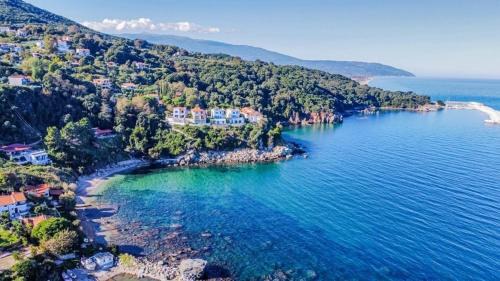 Agiokampos Villa | Art of Luxury