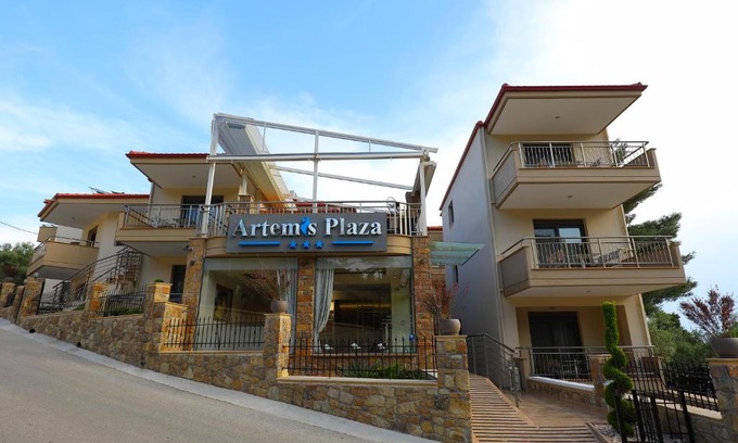 Kassandra Apartment | Artemis Plaza