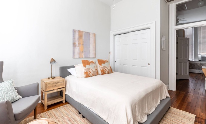 Pendleton Apartment | Artist Studio at Ziegler Park