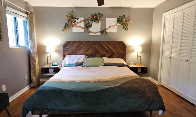 Fayetteville House | Artistic 70s house will make you feel nostalgic with all the modern comforts.
