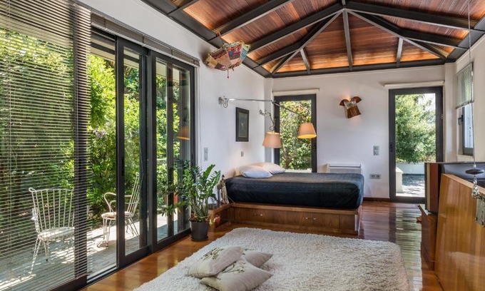 Halepa Villa | Artistic Pool Private Villa