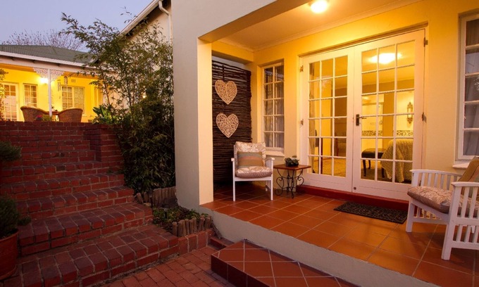 Greater Johannesburg Metropolitan Area House | Arum Place Guest House