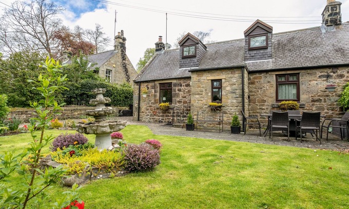 Eglingham Cottage | ARYARCH, family friendly, character holiday cottage in Alnwick