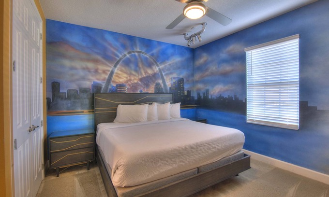 Briargrove House | AS SEEN ON TV! America the Beautiful Bowling Villa