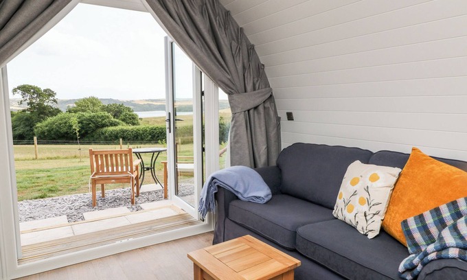 Saltash Cottage | Ash