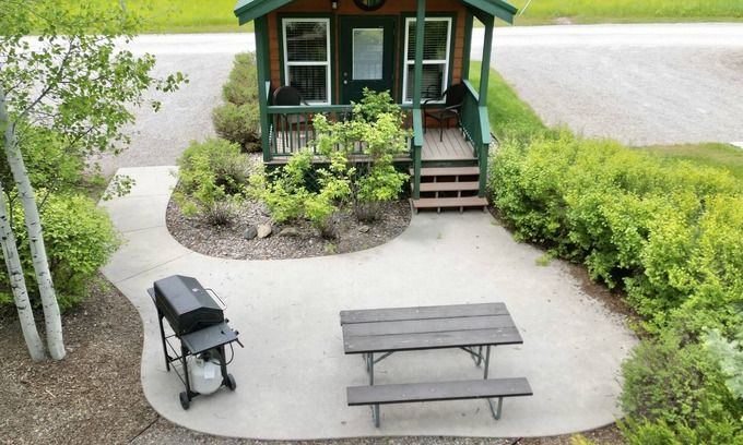 West Glacier Cabin | Ash Studio Cabin