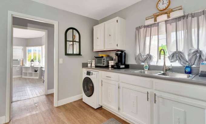 Collegedale Apartment | Asher’s Cozy Corner S
