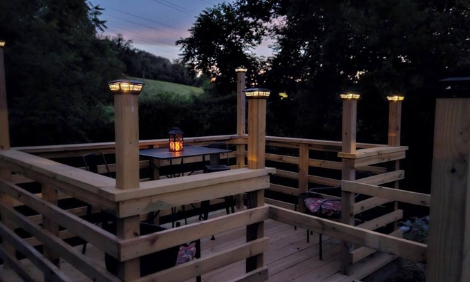 Arden House | Asheville’s Creekside Escape 2 bedrooms 2 bath with air mattress sleeps 6.