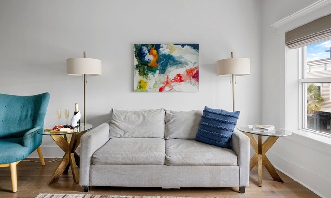 Downtown Charleston Apartment | Ashley Suite: Luxurious Retreat on King Street