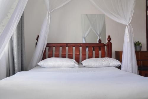 Entebbe Apartment | Ashok Apartments