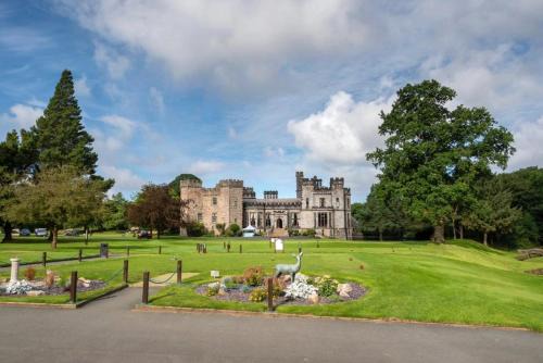 Lancaster Bed & Breakfast | Ashton Hall at Lancaster Golf Club