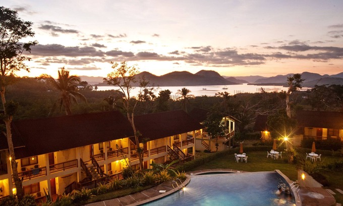 Coron Town Proper Hotel | Asia Grand View Hotel