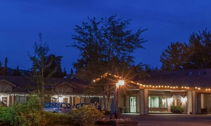 Grand Marais Hotel | Aspen Inn