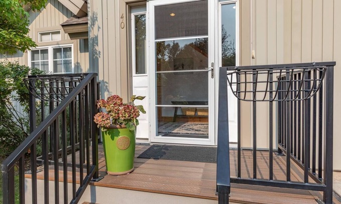 Driggs House | Aspen Serenity ⁓ Hiking ⁓ Teton Valley ⁓ Wildlife ⁓Closte to Targhee Ski Resort