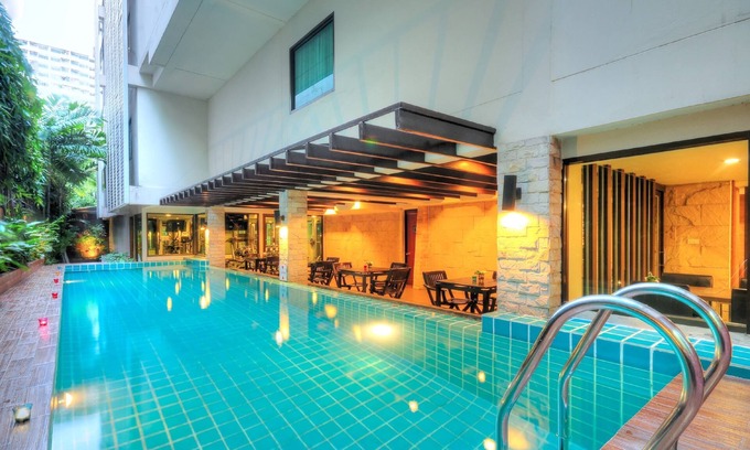 Ploenchit Hotel | Aspen Suites Hotel Sukhumvit 2 Bangkok