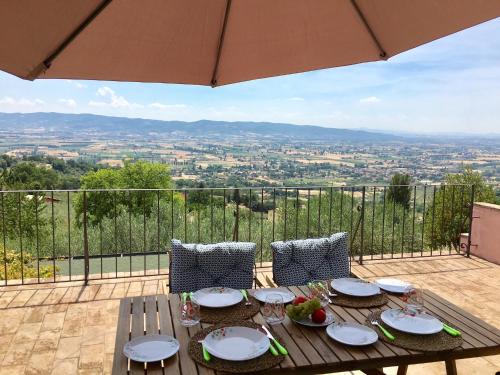 Viole House | Assisi Villa RandR