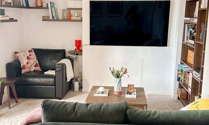Swiss Cottage Apartment | Asthet London - Spacious 3-Bed Duplex Near City Center – Prime London Location