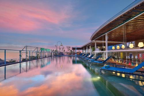 Batu Bolong Hotel | Aston Canggu Beach Resort