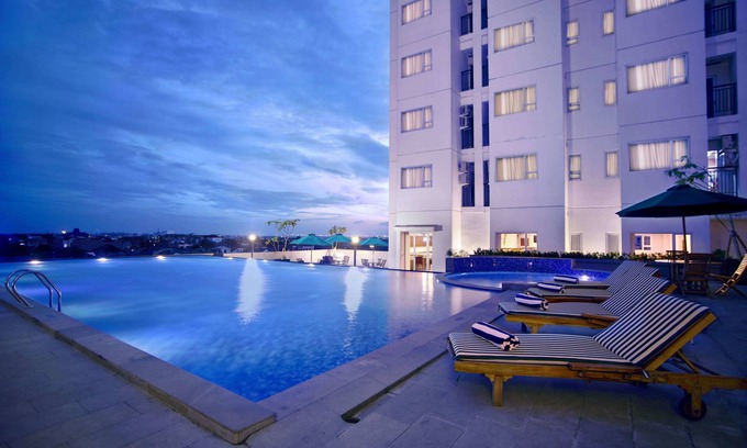 Old Jakarta Hotel | Aston Pluit Hotel & Residence