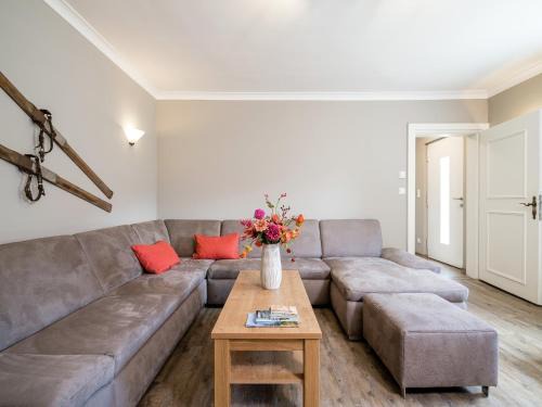 Bruck an der Grossglocknerstrasse Ski Chalet | Chalet in Bruck near Zell am See Ski Slopes, cleaning included