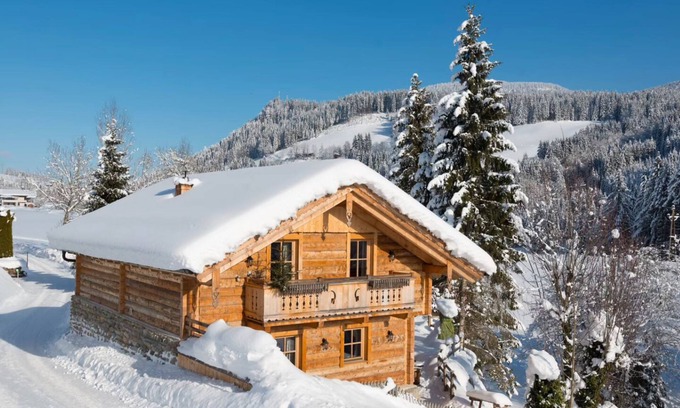 Sankt Martin am Tennengebirge House | Vacation home for 8 guests with 140m² in Sankt Martin am Tennengebirge (270558)
