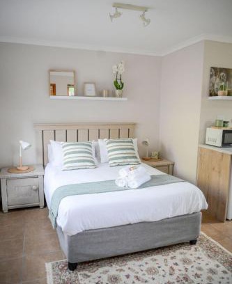 Malmesbury Apartment | At Skemer